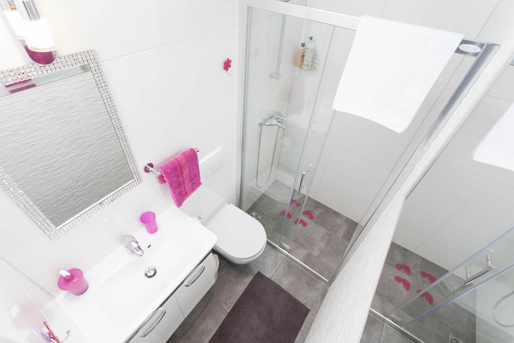 Apartmani Marina Makarska Luaran gambar